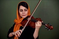 تینا سلطانی
